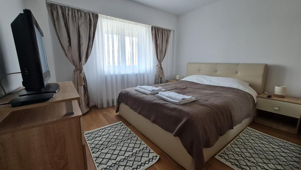 Vs Central Apartment Отопени Екстериор снимка