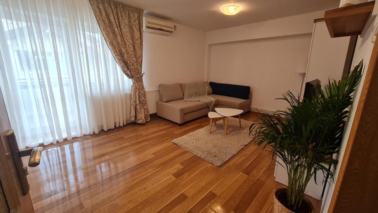 Vs Central Apartment Отопени Екстериор снимка