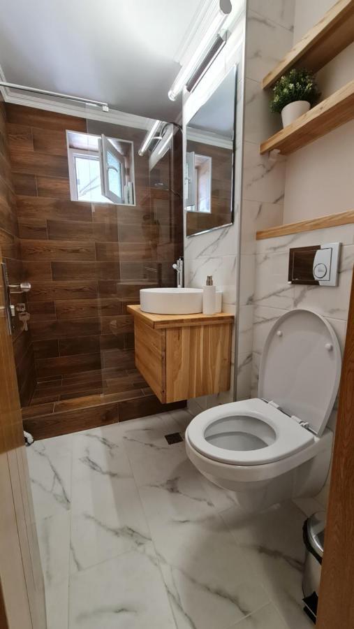 Vs Central Apartment Отопени Екстериор снимка